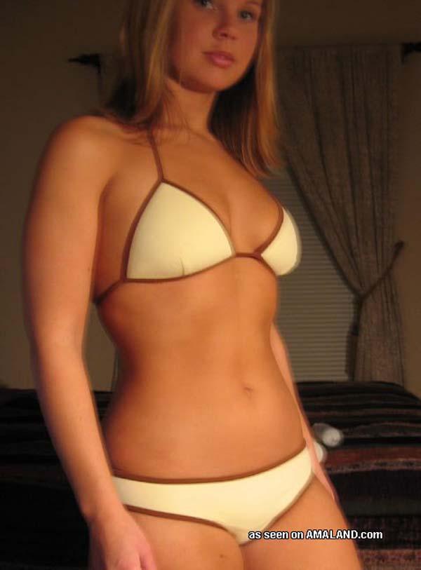 Photo compilation of an amateur bikini babe's selfpics #60661937