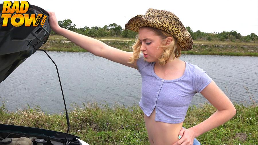 Blonde teen Chloe Couture pays for the tow truck by putting out #53786240