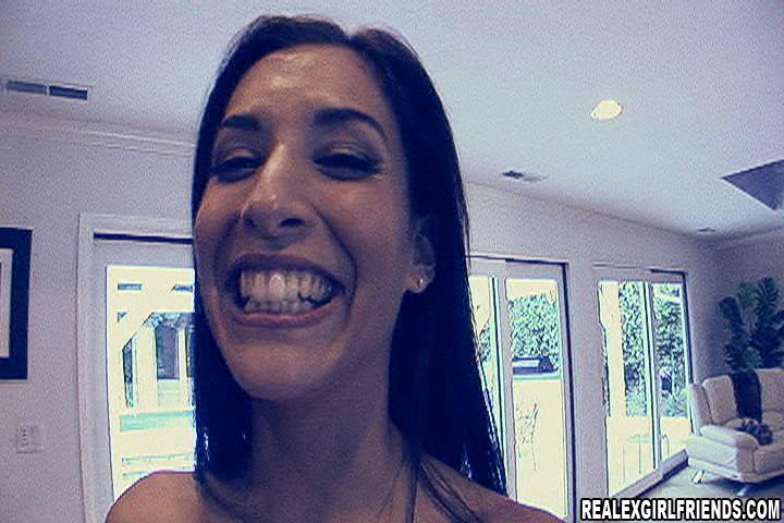 Bilder von einem Teenager, der heimlich beim Sex gefilmt wurde
 #60116783