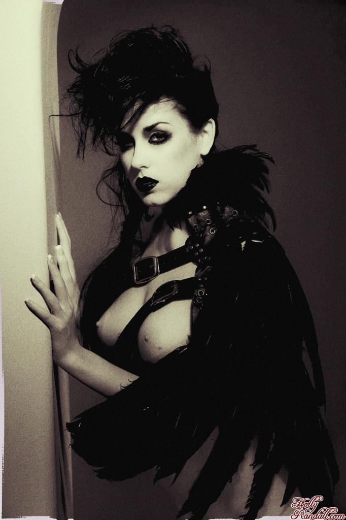 Gothic pinup model heather joy wünscht ihnen ein beängstigend sexy halloween
 #54738653
