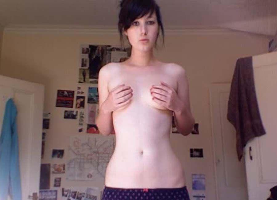 裸になった女友達の写真
 #60923323