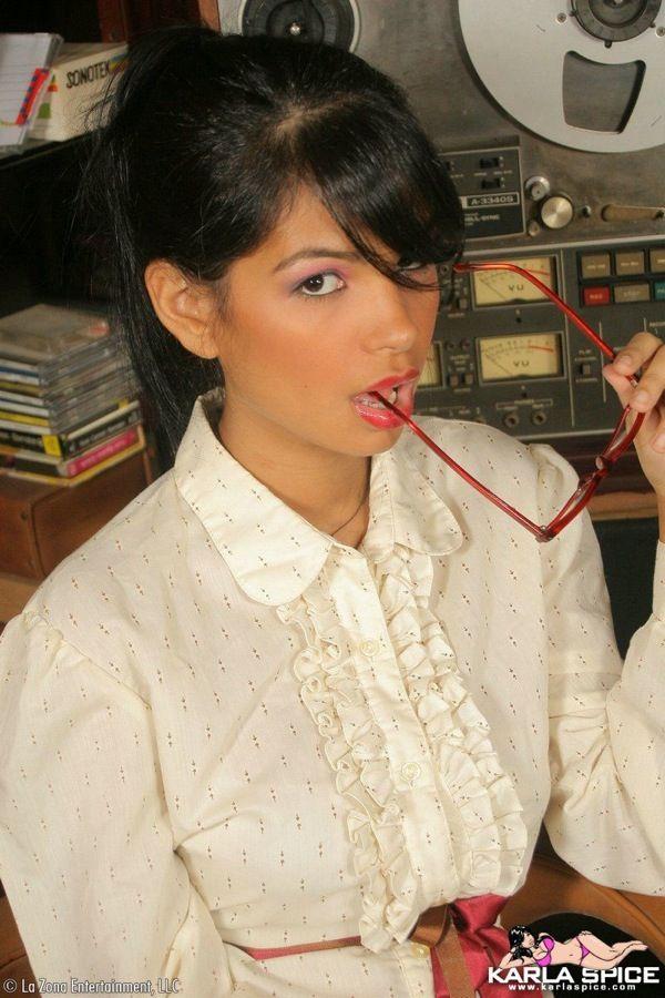 Bilder von teen karla spice als Ihre Fantasie Sekretärin
 #58029082