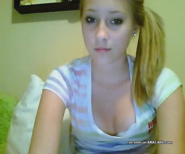 Masturbation d'une jeune sexy et sauvage sur webcam
 #60495107