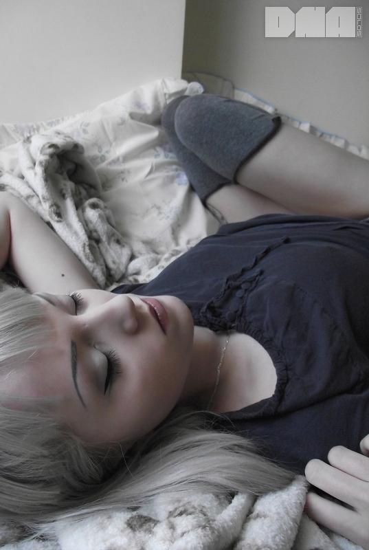 Blonde teen Lovisa Grey exposes her perky boobs in bed #59108384