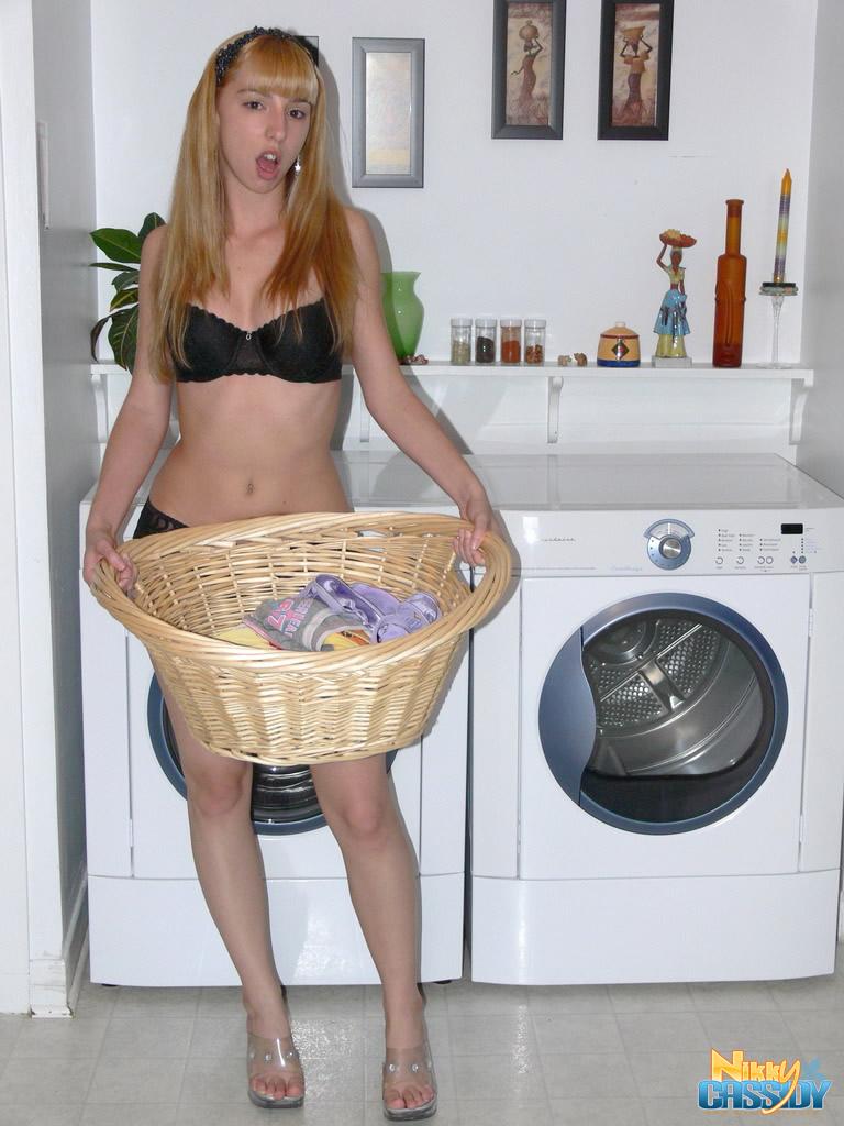 Pictures of Nikky Cassidy getting horny on laundry day #59796401