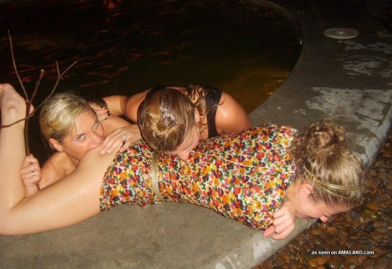 Recopilación de lesbianas amateurs calientes dándose placer mutuamente
 #60645711