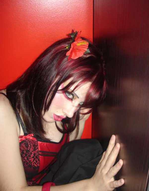 Pictures of hot alternative girlfriends showing their beauty #60639698