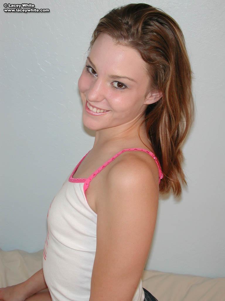 Pics of teen cutie Lacey White waiting for you in bed #58801100