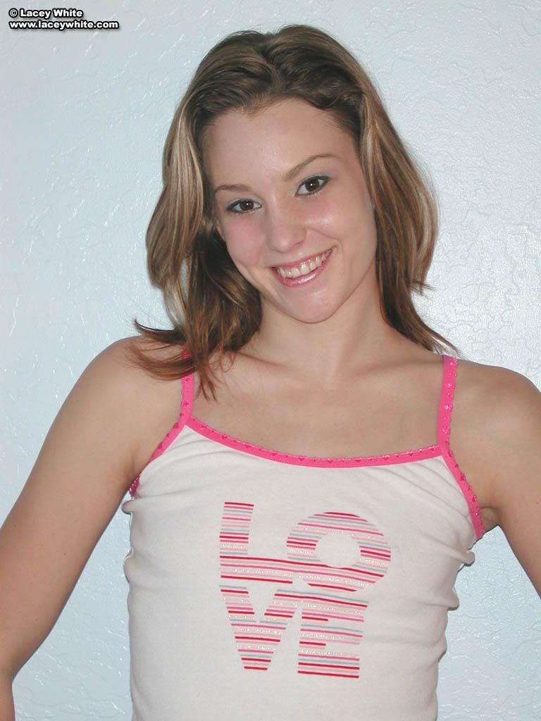 Pics of teen cutie Lacey White waiting for you in bed #58801210