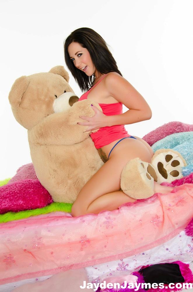 The very sexy Jayden Jaymes gets close and personal with her Puba bear #55204864