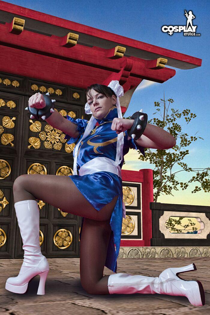 Sexy cosplayer Cirmy dresses up as Chun Li #60295772