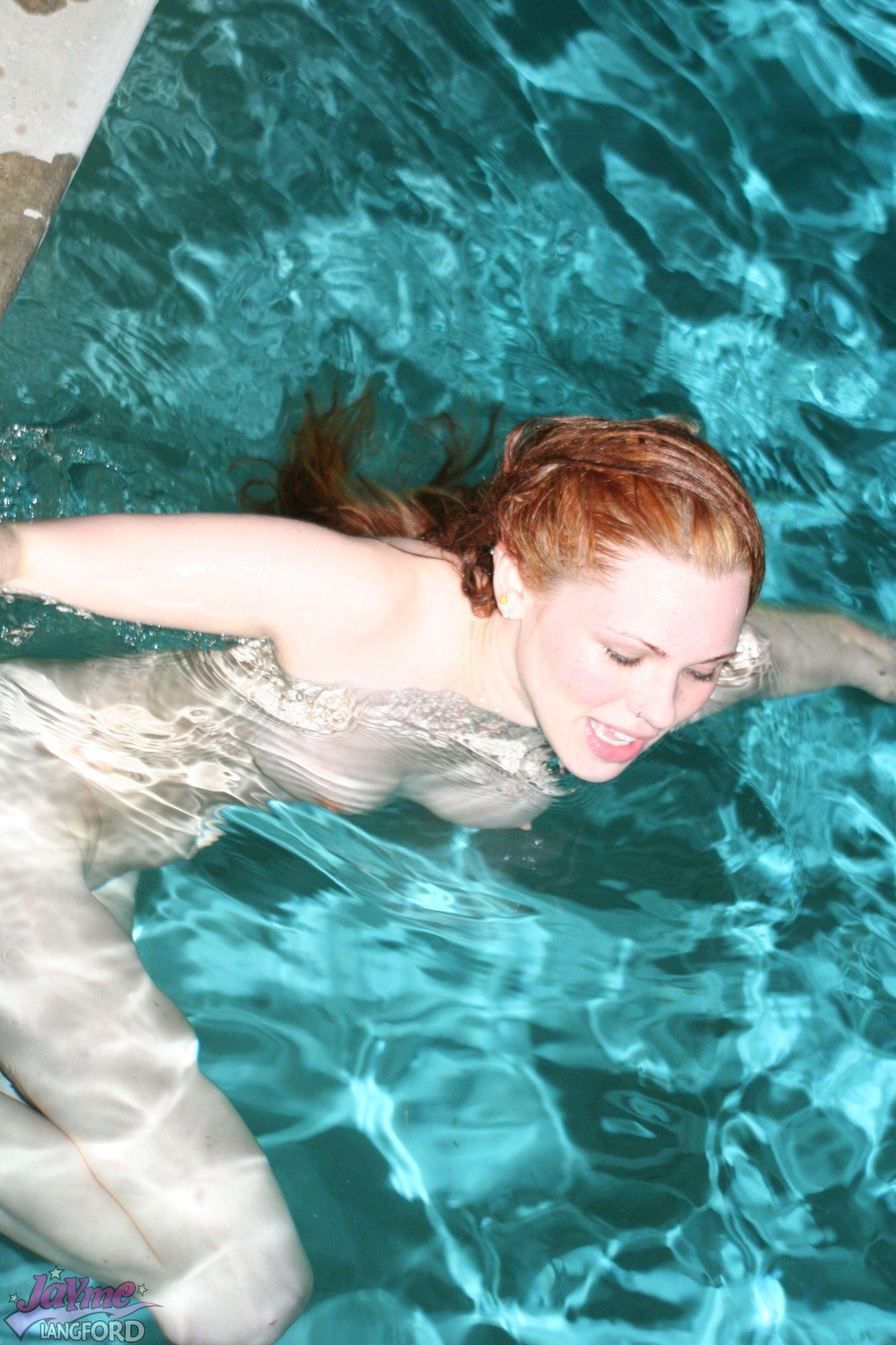 Fotos de jayme langford nadando desnuda
 #55215440