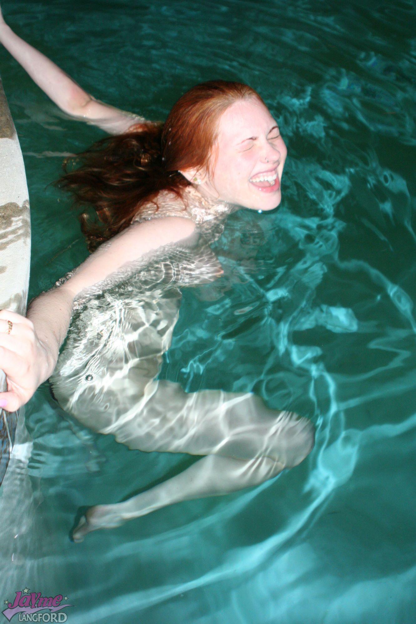 Photos de jayme langford en train de se baigner nue et sexy
 #55215649