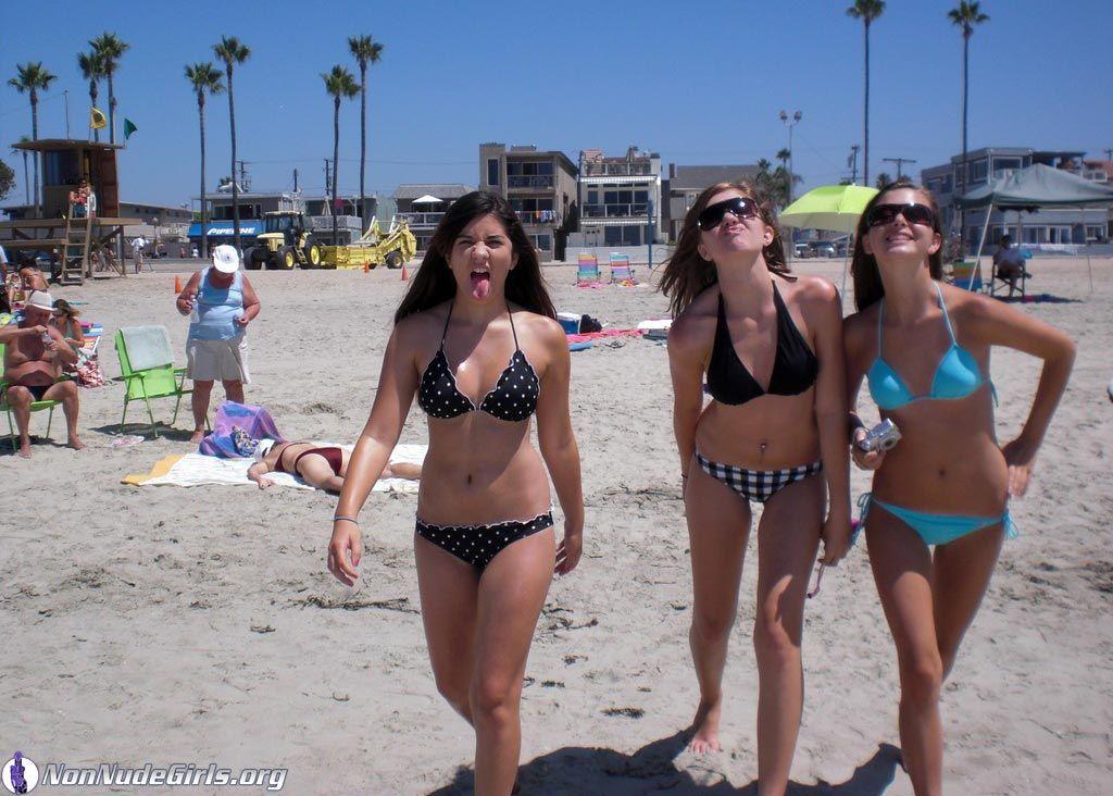 Fotos de alumnas sexys que se prostituyen en las vacaciones de primavera
 #60679019