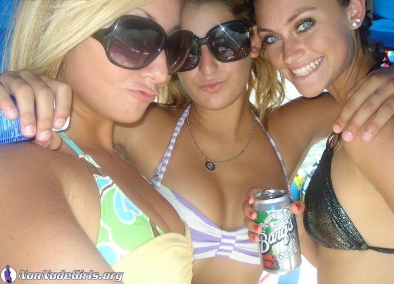 Pictures of sexy coeds slutting out on spring break #60679063