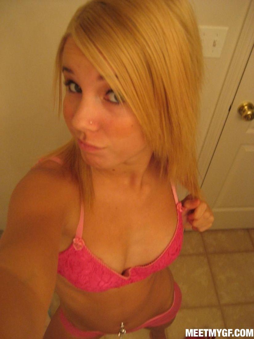 Pictures of a sexy blond gf taking pics of herself #61968068