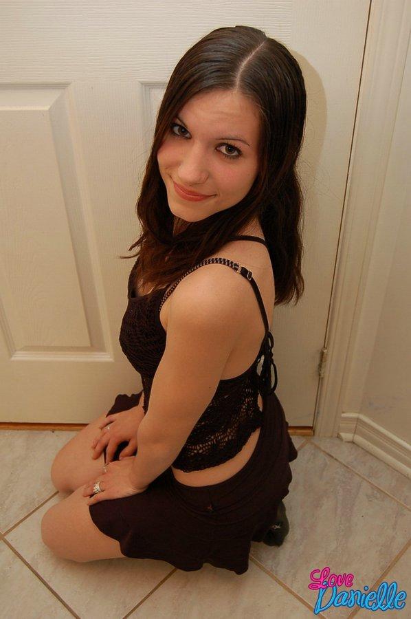 Pictures of teen Love Danielle giving you a hot tease in the doorway #59096153