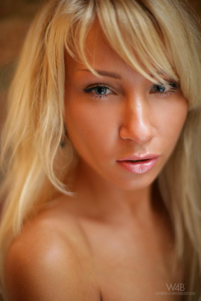 Blonde hottie Dasha shows off her super tight body in "Portraits" #53993284
