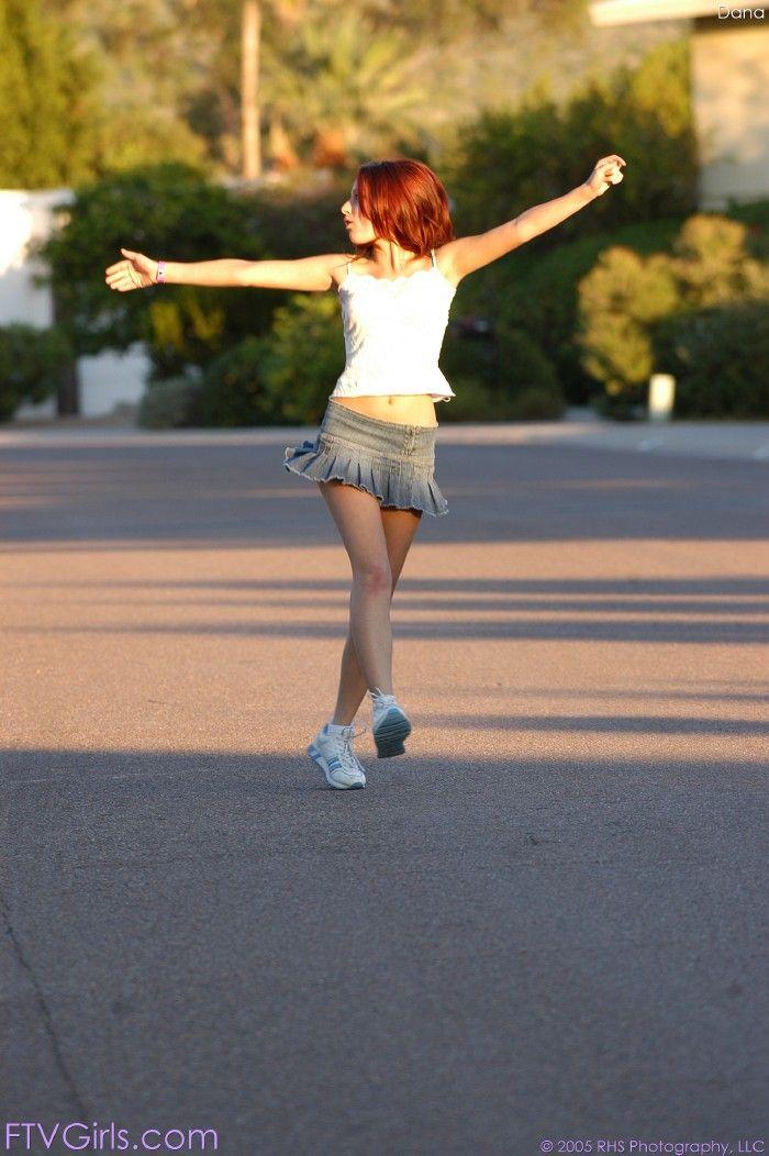 Fotos de dana haciendose la traviesa en su jogging
 #53961865