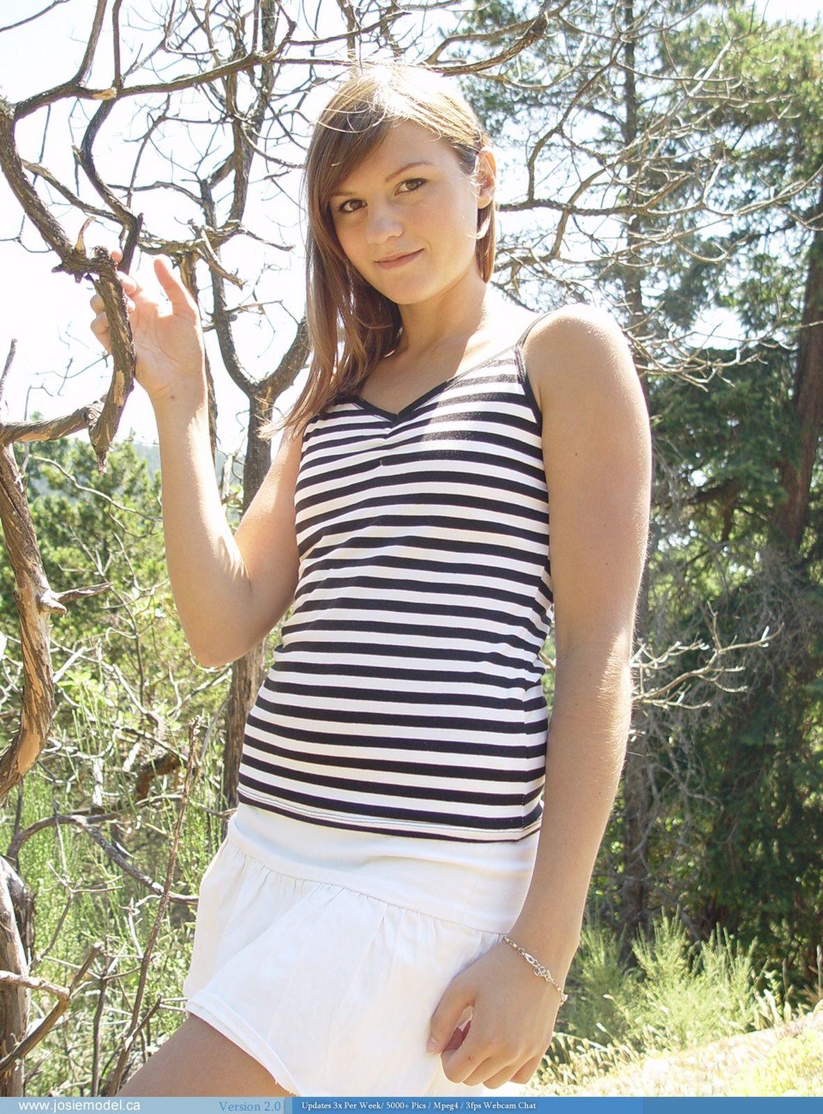 Pictures of teen hottie Josie Model showing her hotness outside #55697072