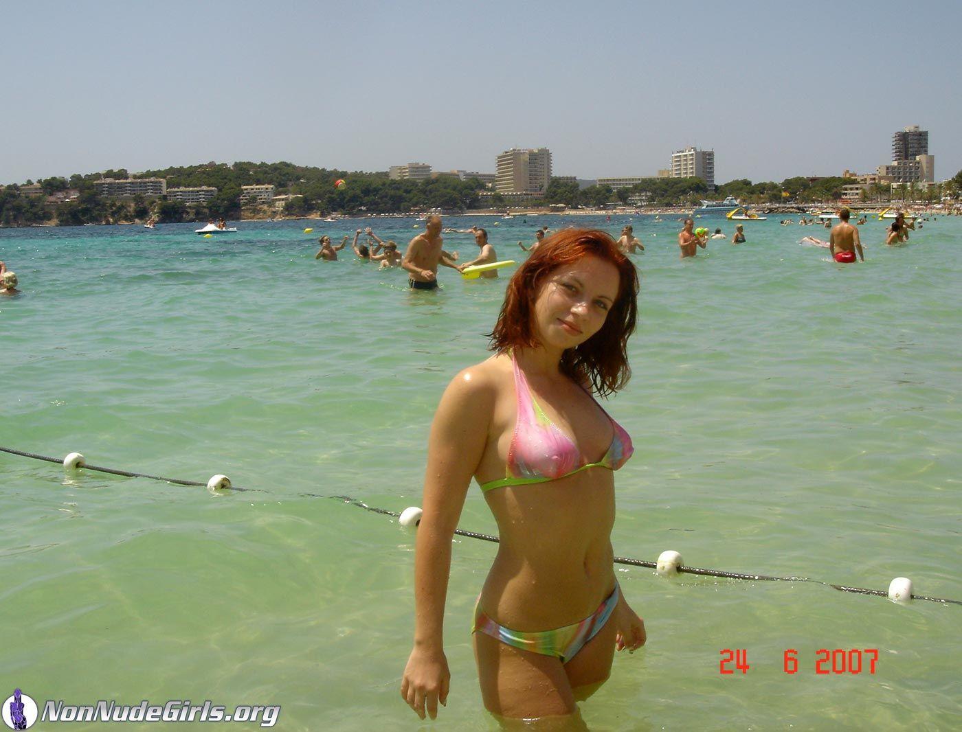 Fotos de chicas jóvenes calientes en las vacaciones de primavera
 #60681748