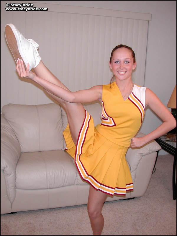 Pictures of a cheerleader getting naked at home #60007103