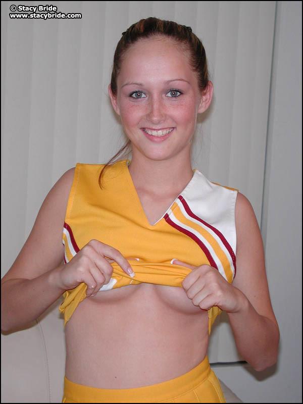 Pictures of a cheerleader getting naked at home #60007149