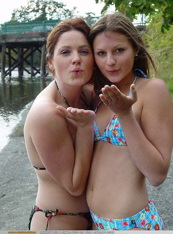 Pictures of teen star Vicki Model hanging out with Josie Model #55717837