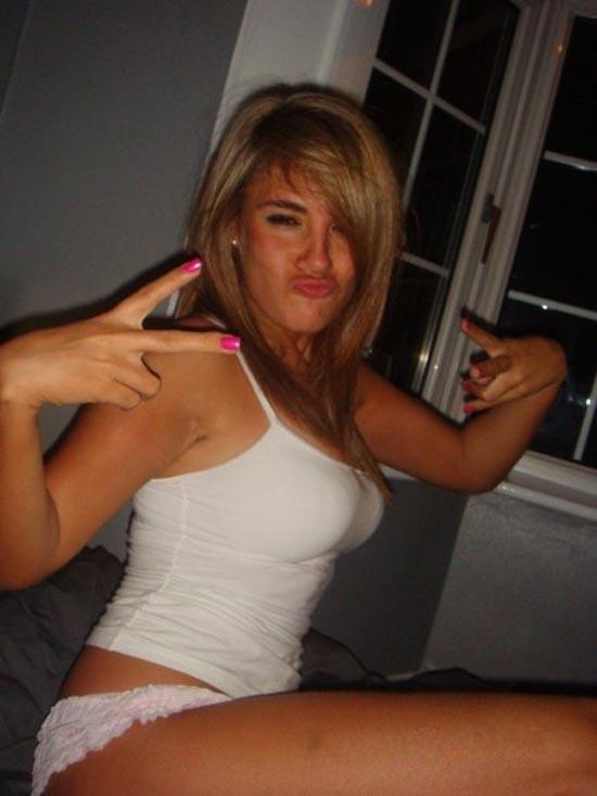 Wild UK party girl in hot and sexy hacked pictures #60657886