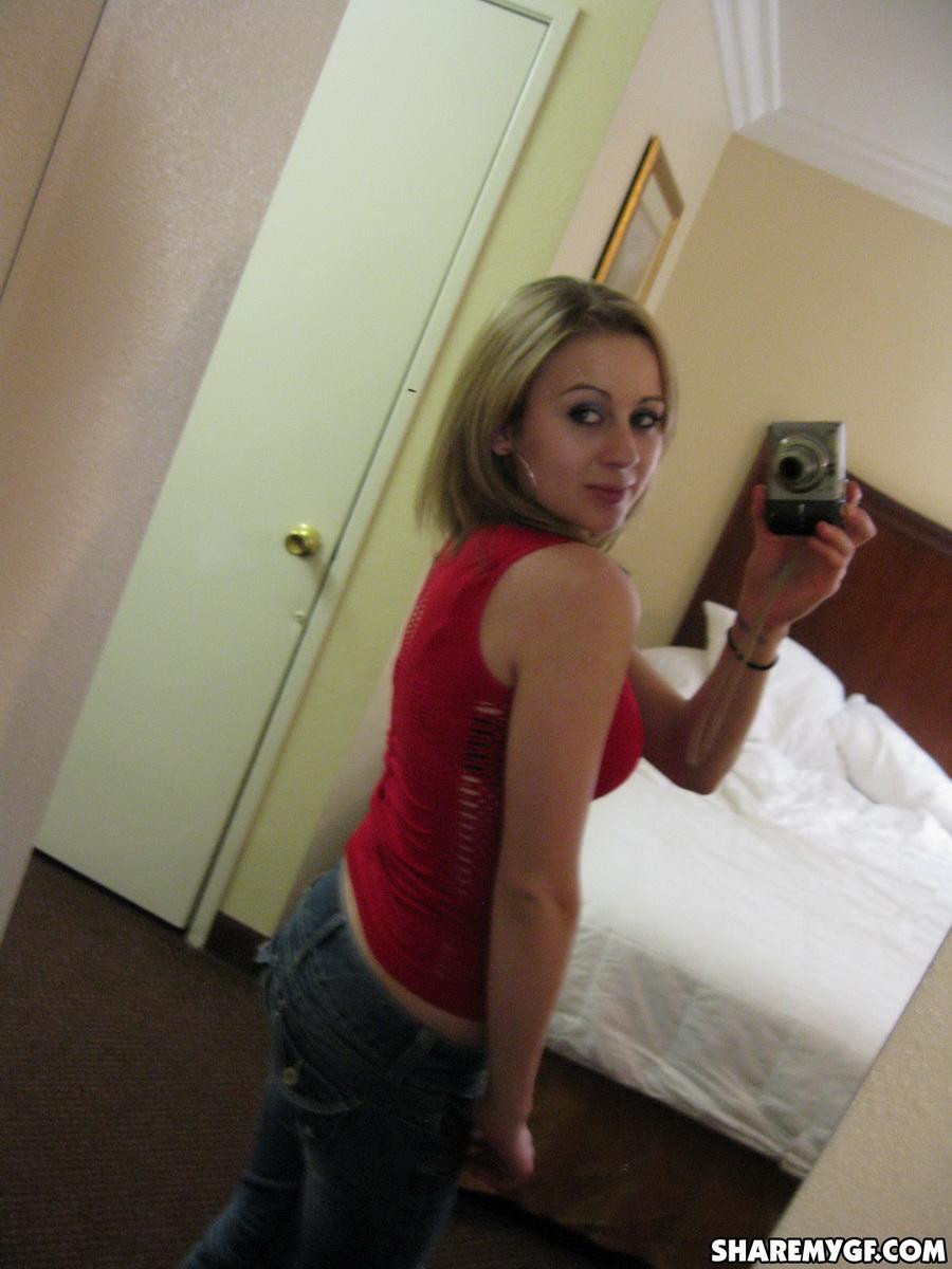 Blonde teen Mae Myers shares some hot selfies of her body #59166863