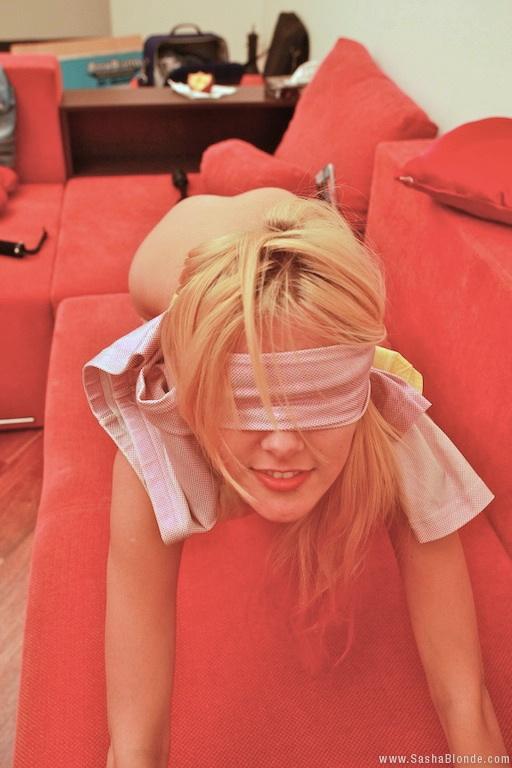 Pictures of Sasha Blonde sucking a cock blindfolded #59935488