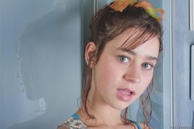 Thick girls porn pics Naked and horny girls