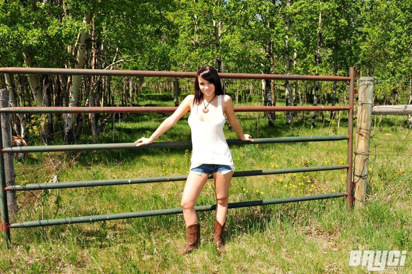 Pictures of Bryci flashing on a farm #53578407