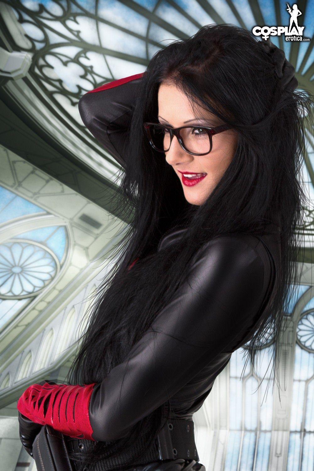 Pictures of hot geek girl Zorah dressed as Baroness #60210546