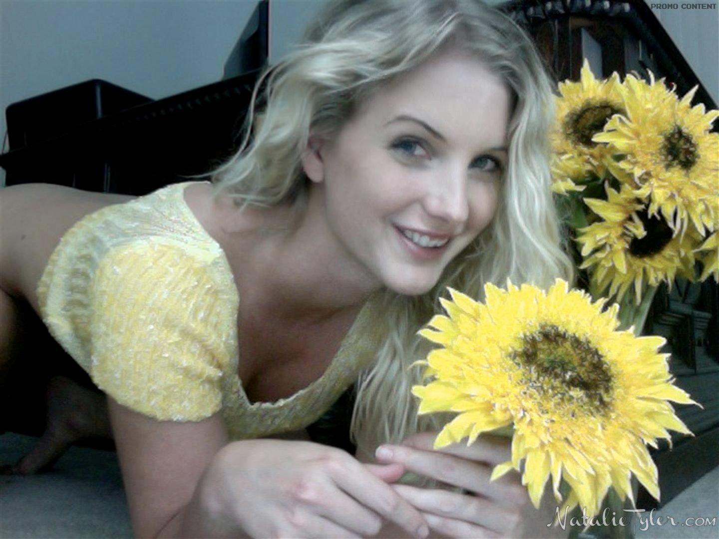 Pictures of Natalie Tyler showing you her pretty flower #59686522