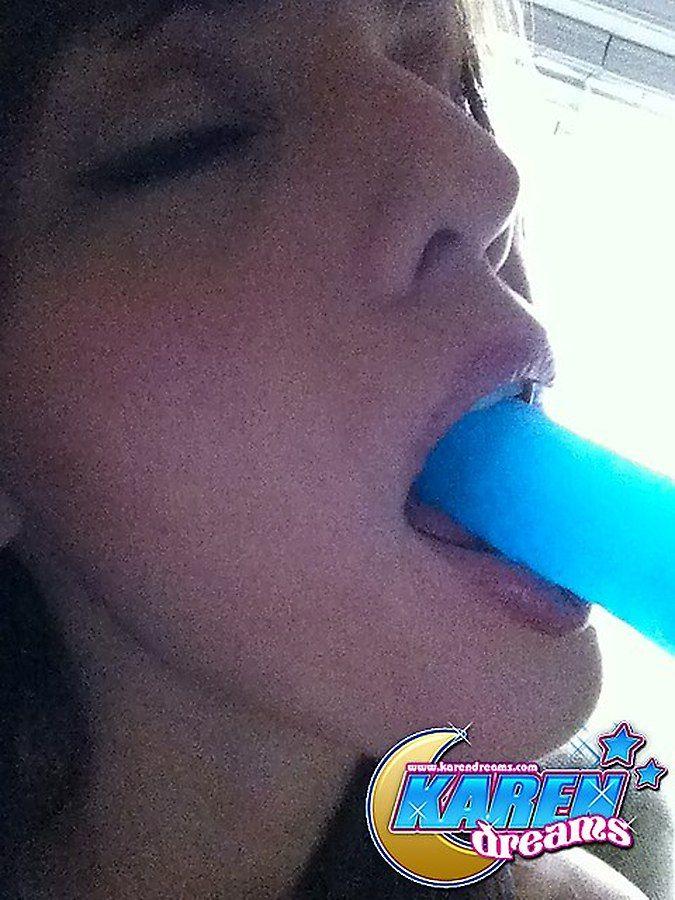 Pictures of doing hot things to a cold popsicle #57995306