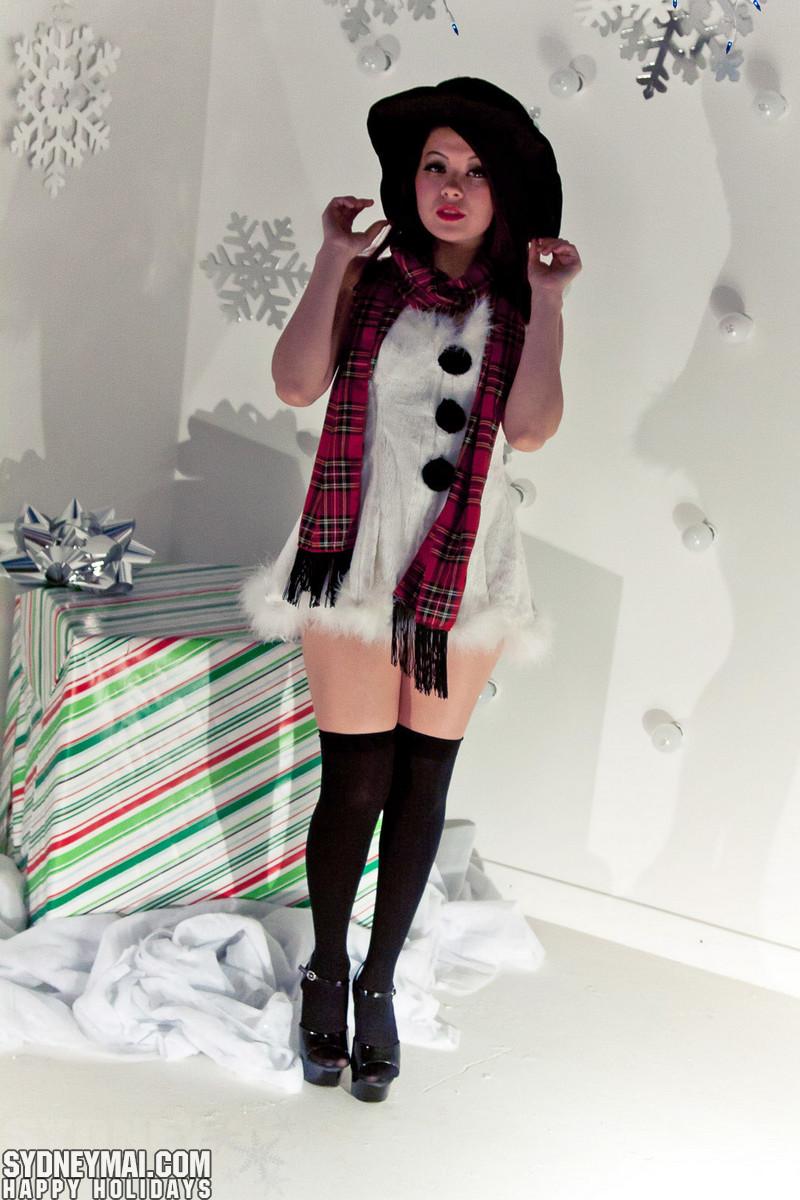 La jovencita sydney mai será tu muñeco de nieve muy sexy para navidad
 #60041782