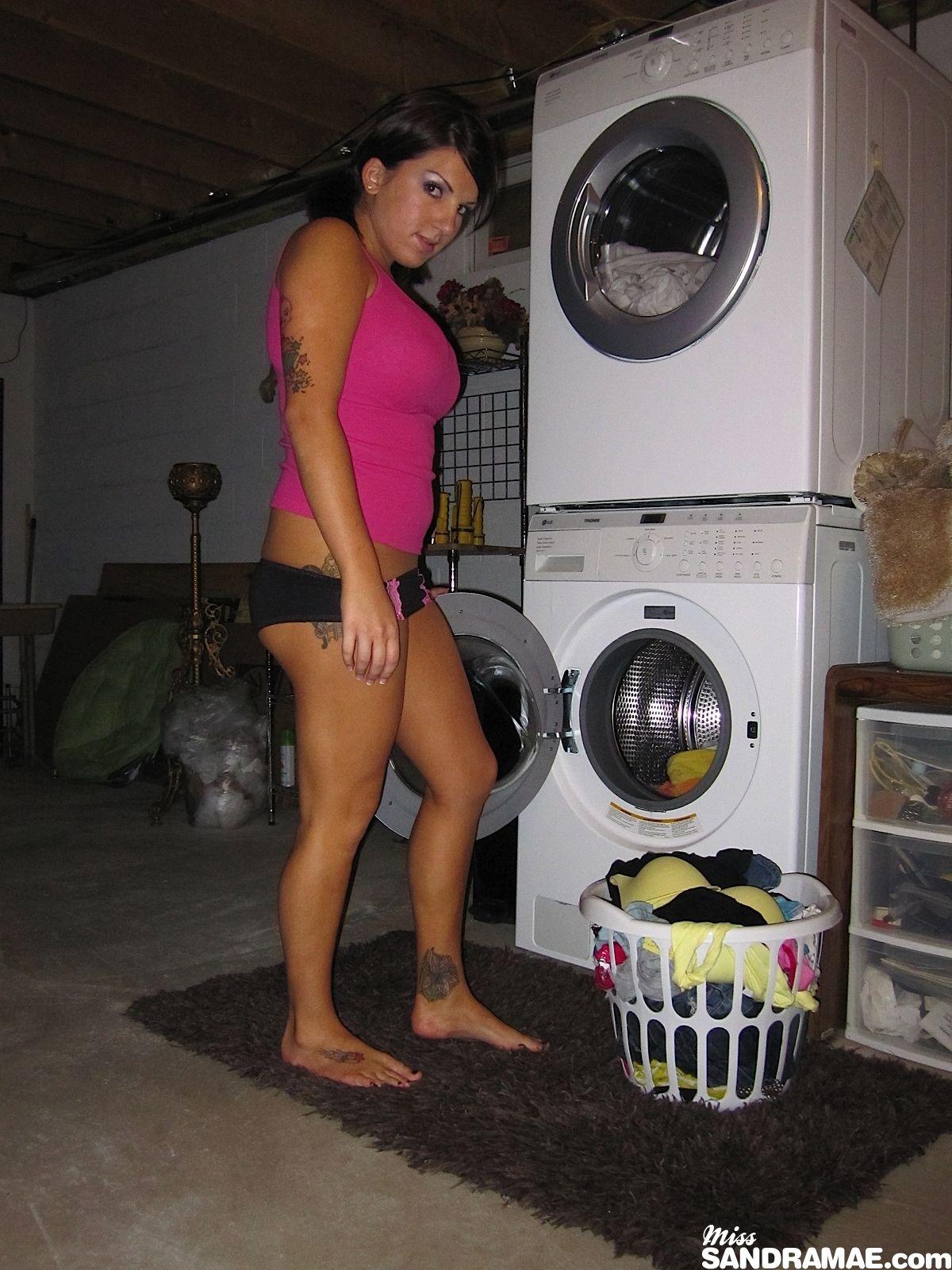 Pictures of teen cutie Miss Sandra Mae getting naughty on laundry day #59901472