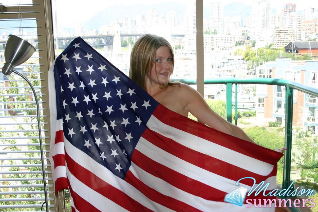 Pictures of teen girl Madison Summers having some fun this 4th of July #59161793