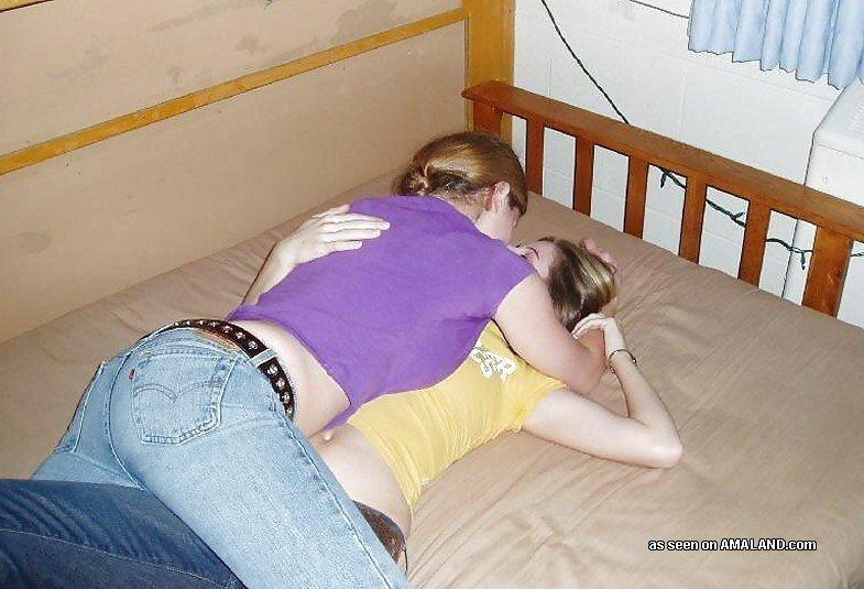 Recopilación de amantes lesbianas traviesas que se ponen pervertidas en la cámara
 #60645435