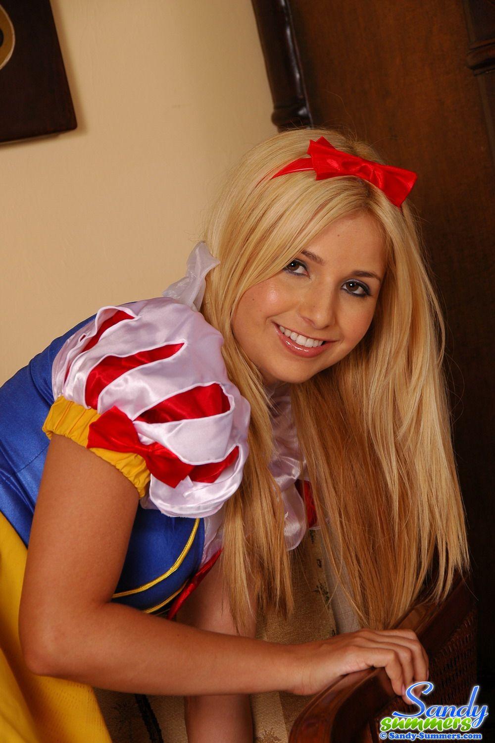 Pictures of teen hottie Sandy Summers dressed as a slutty snow white #59909216