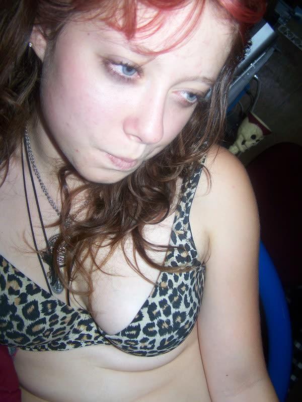 Hot alt rocker GFs pose for the camera #60778919