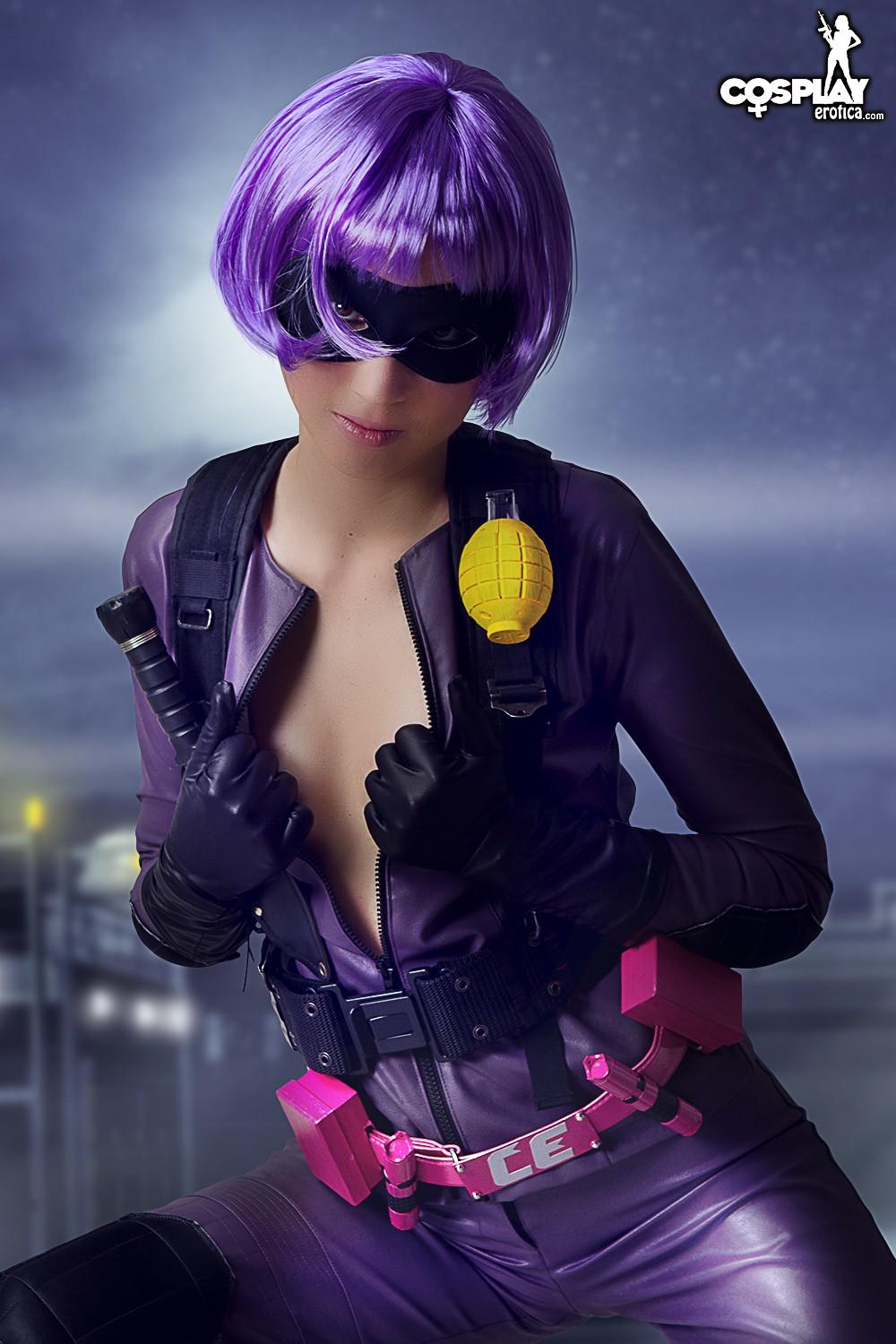 Beautiful cosplayer Stacy dresses up as Hit Girl #60007747