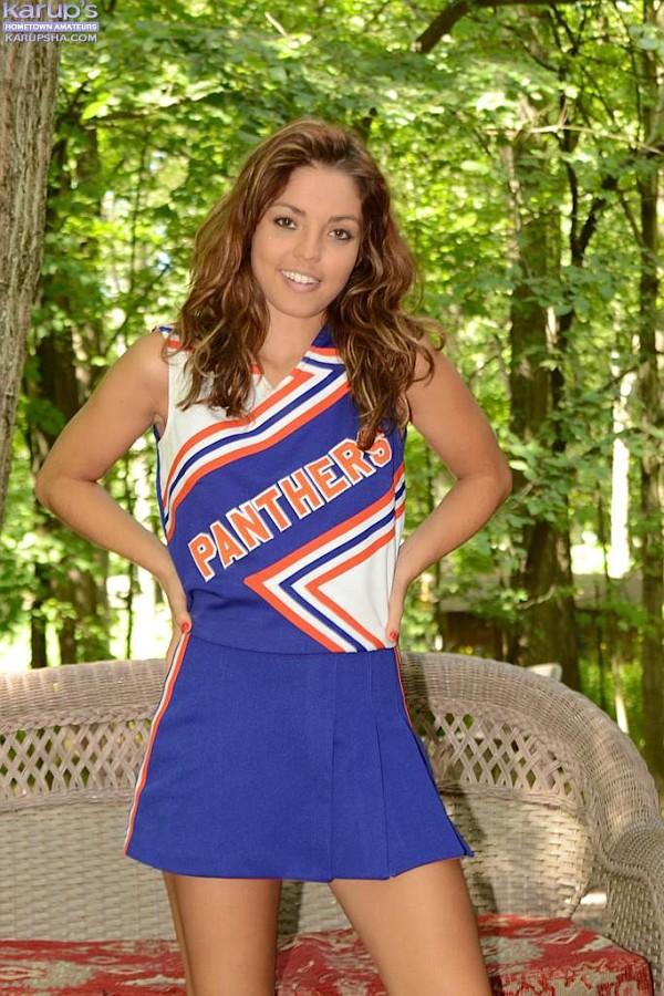 Gorgeous coed sofia peels off cheerleader uniforme
 #60542763
