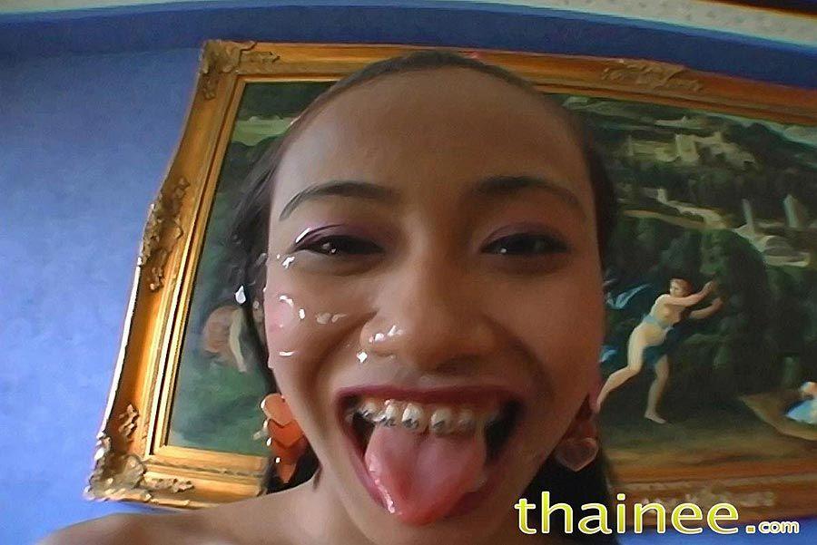Immagini di thainee ottenere la sua bocca e figa scopata duramente
 #60090807