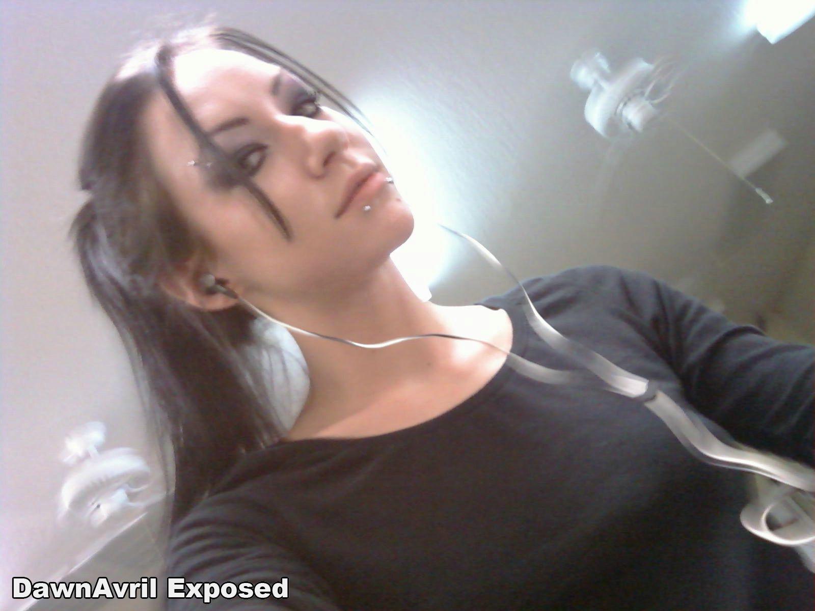 Pictures of Dawn Avril giving you hot candids and selfpics #53995282