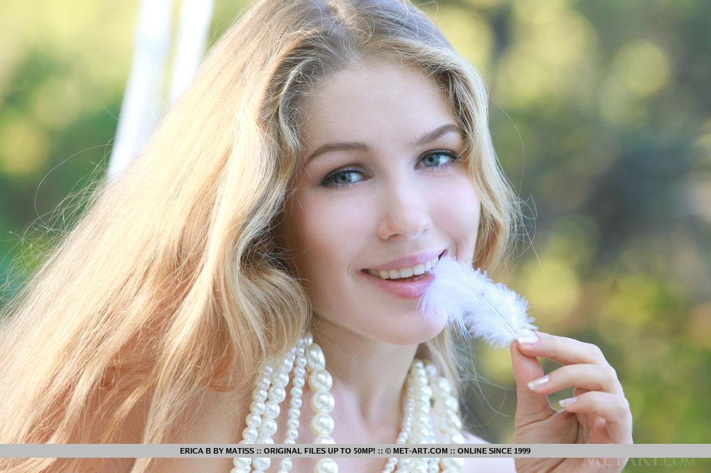 Incredible blonde Erica B wants you to join her for a private picnic #54466474