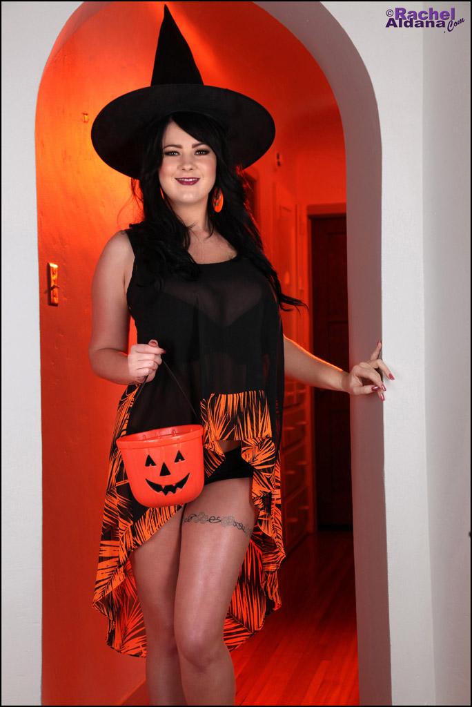 Rachel Aldana shows you her freakishly large boobs for Halloween #59845807