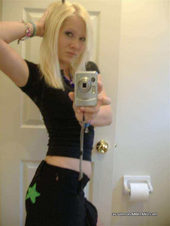 Pictures of a hot blonde alternative girlfriend taking pics of herself #60639546
