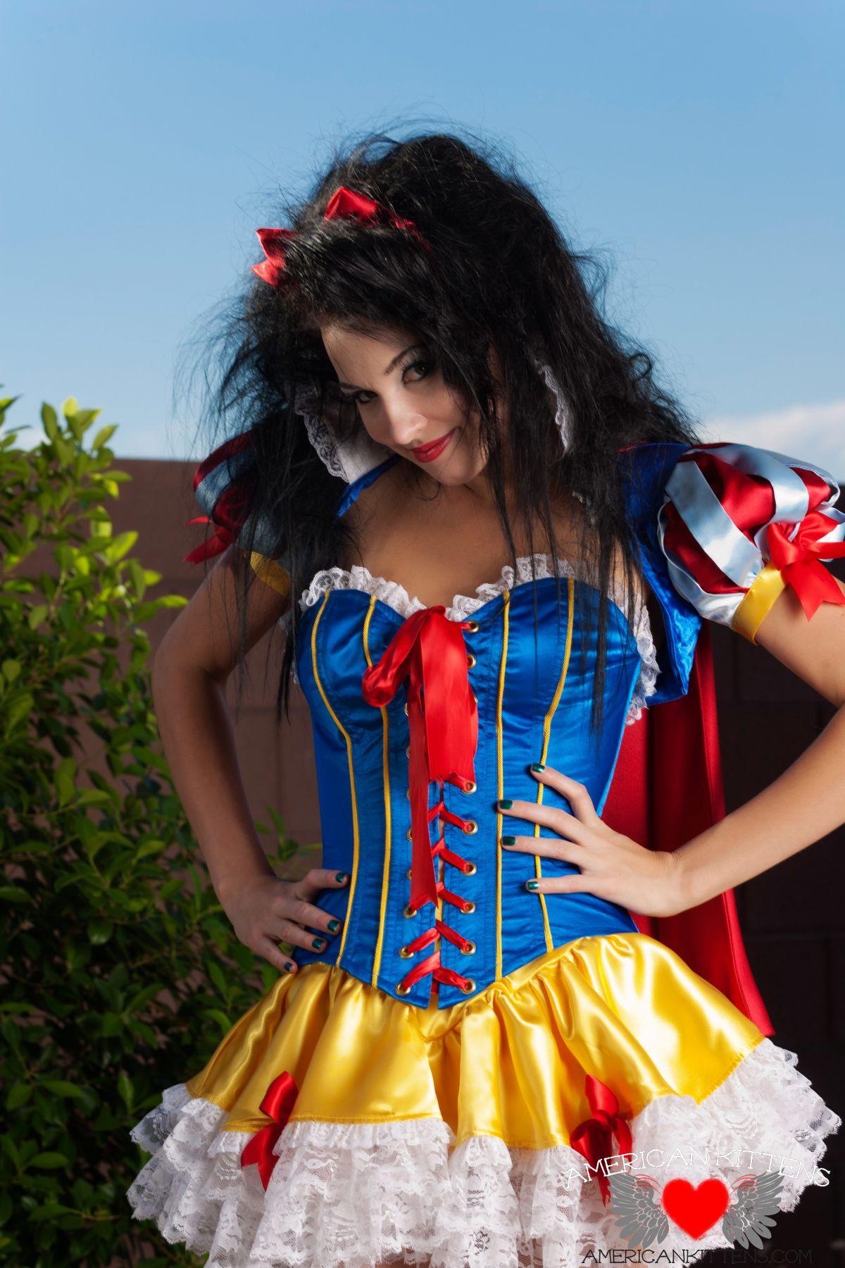 Pictures of Reanna Mae dressed up as slutty Snow White #59861775